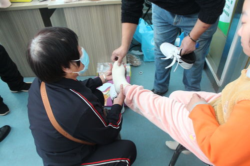 諸城市38名殘疾人喜獲免費假肢與矯形器，助力重拾生活信心